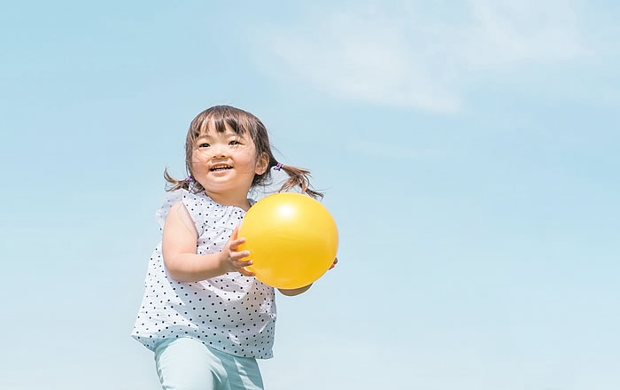 舌小帯付着異常の問題点：幼児期